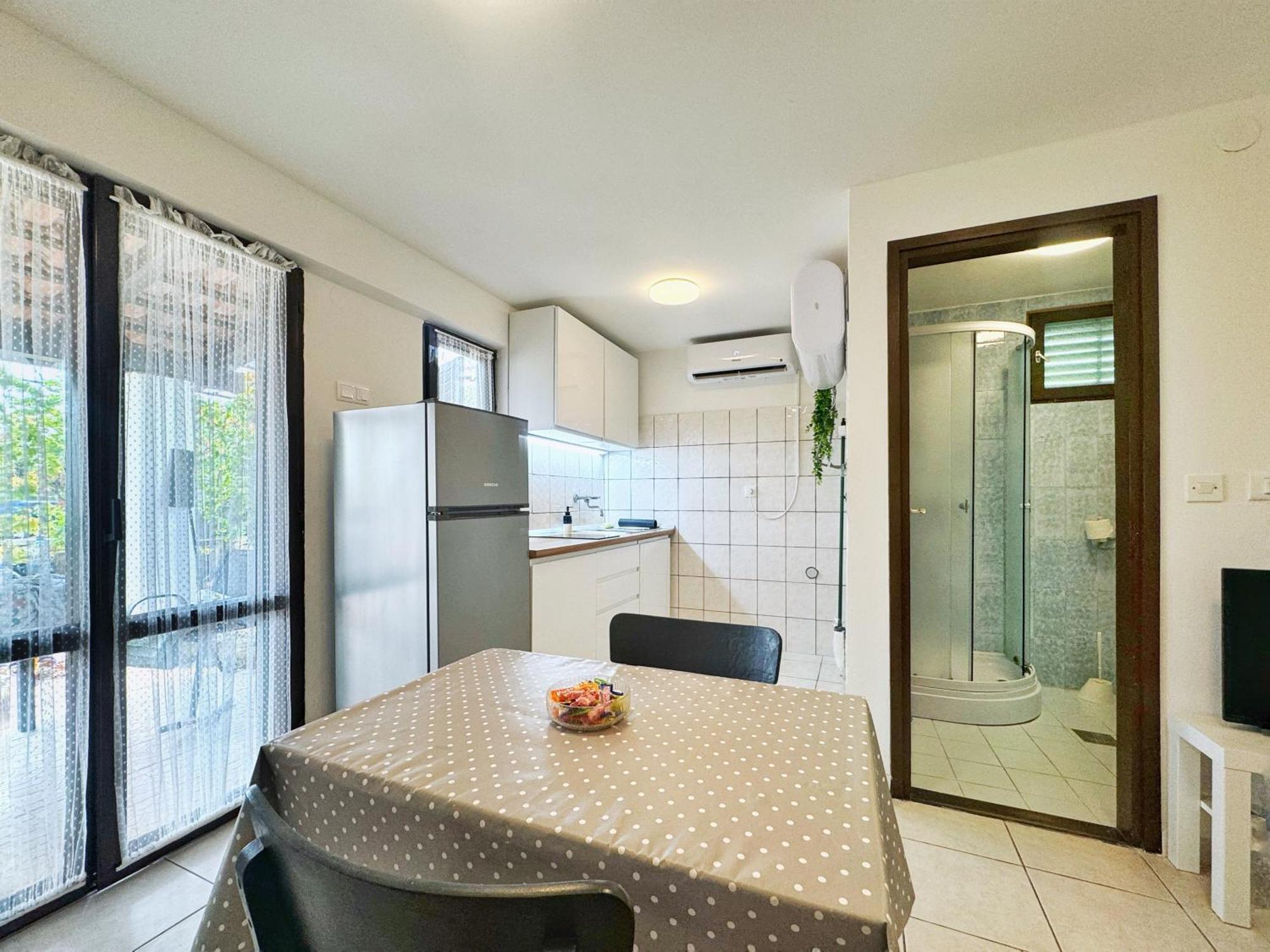Apartments Jan Banjole Luaran gambar